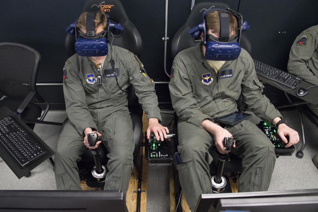 US Air Force Academy hotel becomes first hotel to offer flight simulation