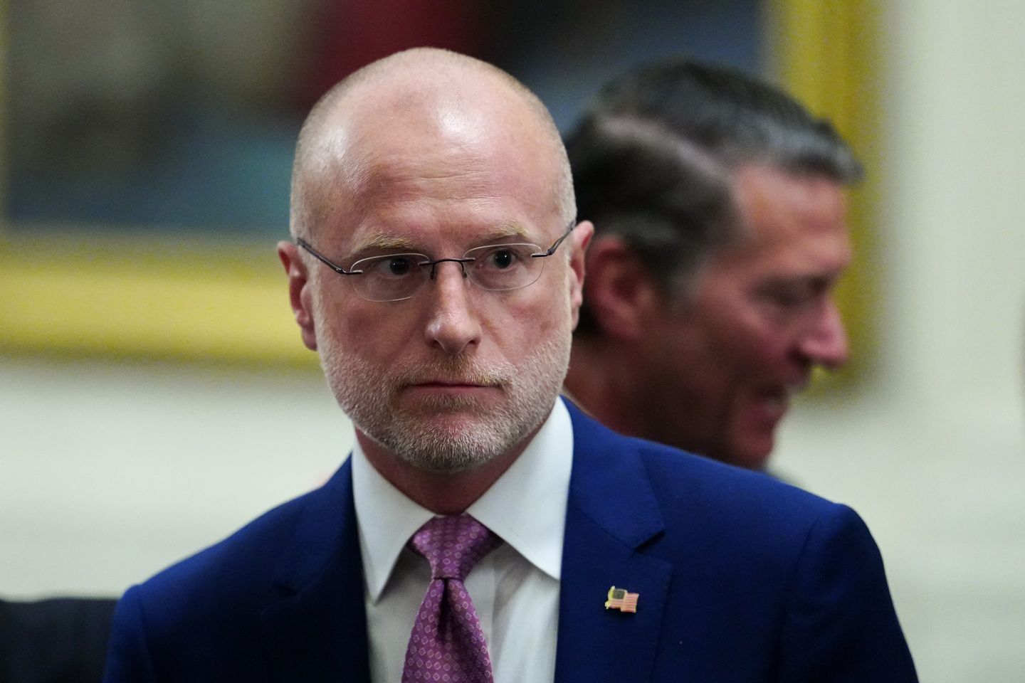 FCC reviews ABC stations’ broadcast licenses after Kimmel’s ‘expectant widow’ comment