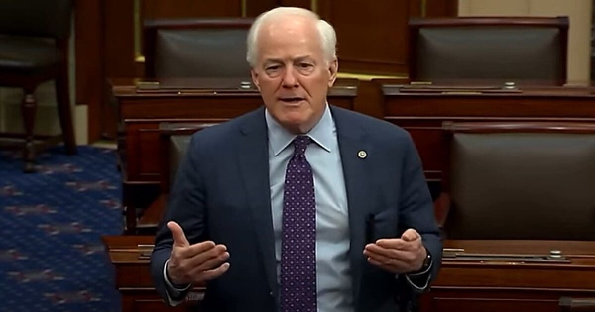 Embattled GOP senator sets new standard in sucking up to Trump