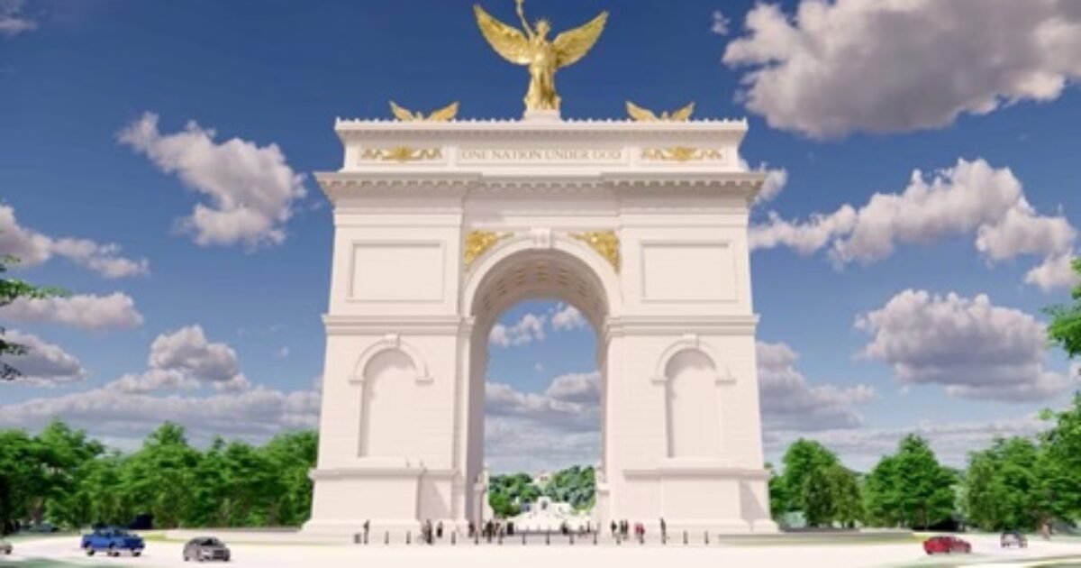 CNN host barely keeps it together reporting on approval of Trump’s Triumphal Arch