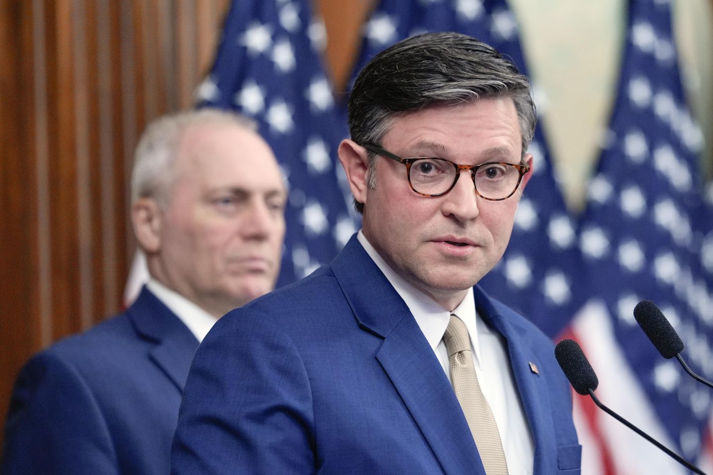 GOP frames midterms as battle against communism as socialists gain foothold in Democratic Party